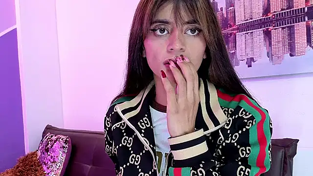 Sofy Durand online show from 30, 3, 2026
