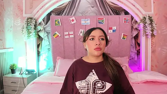 dulce girls online show from 11, 7, 2026