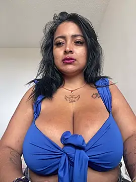 Sarah-917 online show from 13, 7, 2026