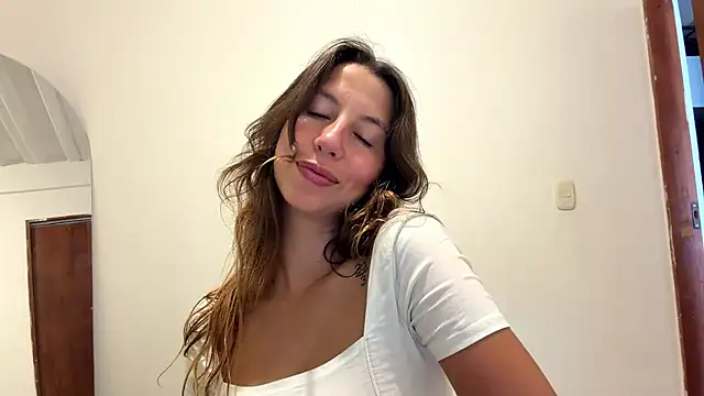 Julieta Jol online show from 21, 4, 2026
