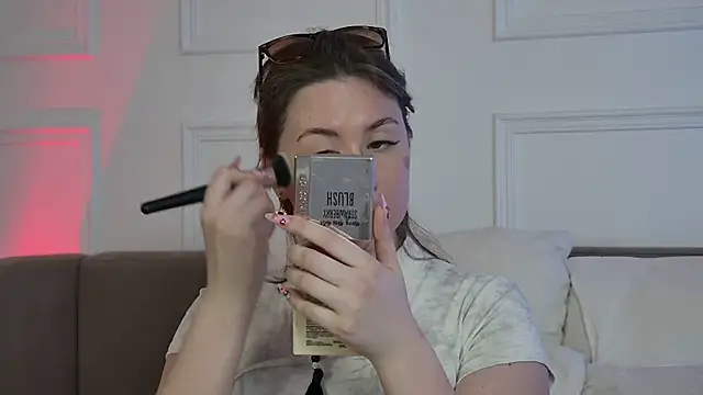 Snapshot of MeganStrane chatting on 5, 5, 2026 MeganStrane online show from 5, 5, 2026