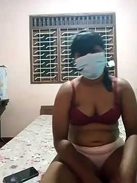 honeyi babe online show from 28, 3, 2026
