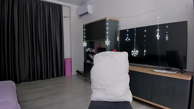 asian loverpop online show from 30, 6, 2026