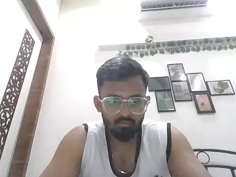 Snapshot of aryaka1303 chatting on 11, 5, 2026 aryaka1303 online show from 11, 5, 2026