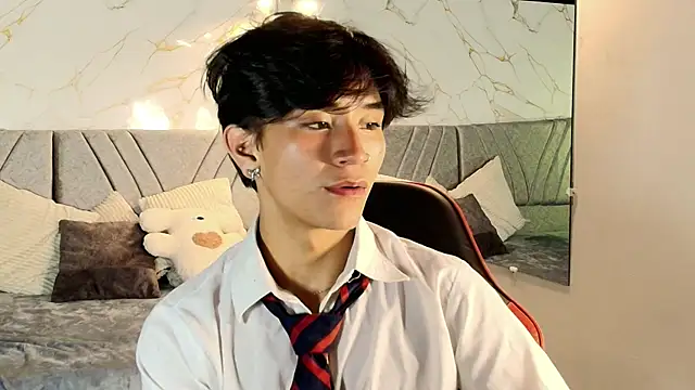 Snapshot of cococumps chatting on 13, 4, 2026 cococumps online show from 13, 4, 2026