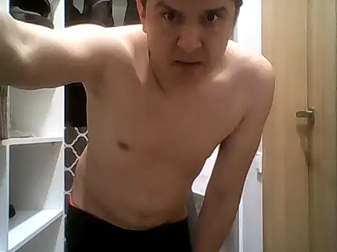 Snapshot of nezinau34 chatting on 19, 3, 2026 nezinau34 online show from 19, 3, 2026