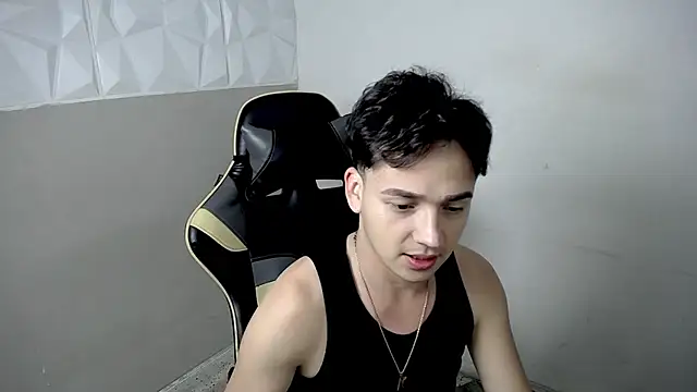 Snapshot of Mathias_twinkk chatting on 28, 5, 2026 Mathias twinkk online show from 28, 5, 2026