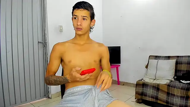Snapshot of ZADQUIELHOT chatting on 22, 6, 2026 ZADQUIELHOT online show from 22, 6, 2026