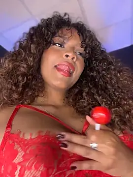 CurlyOopsieXXX online show from 14, 4, 2026