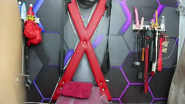 BDSM ESTREME online show from 6, 6, 2026