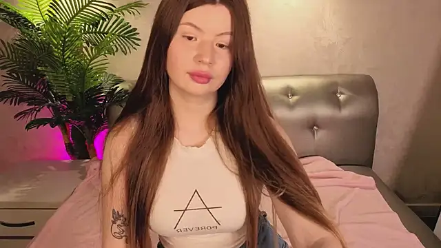 Sophia Everly online show from 4, 5, 2026