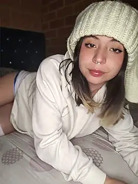 Petite CherryX online show from 4, 4, 2026