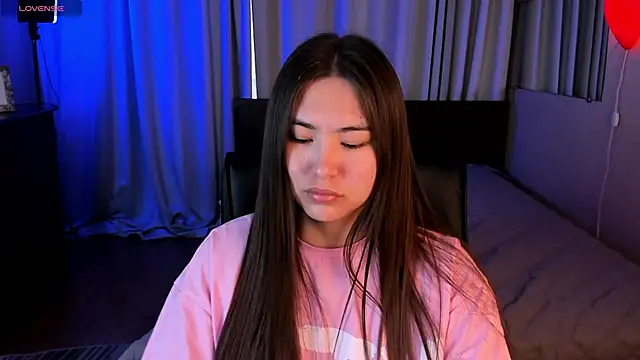IceIcebabe  online show from 25, 5, 2026