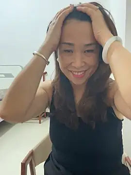 Snapshot of keke-77 chatting on 10, 4, 2026 keke-77 online show from 10, 4, 2026