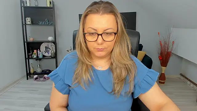 Snapshot of JessieRichards chatting on 24, 3, 2026 JessieRichards online show from 24, 3, 2026