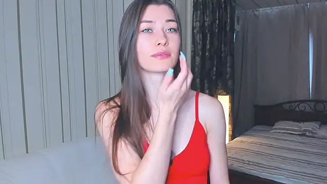 JulissaLipoma online show from 9, 8, 2026