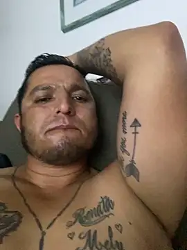 HOTB0Y18 online show from 6, 4, 2026