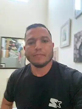 HOTB0Y18 online show from 24, 5, 2026