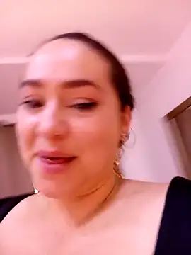 SabrinaVantress online show from 15, 4, 2026