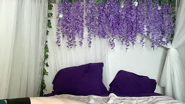 ElfGirlAna online show from 10, 6, 2026