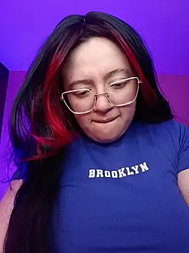 Gigi hart7 online show from 3, 5, 2026