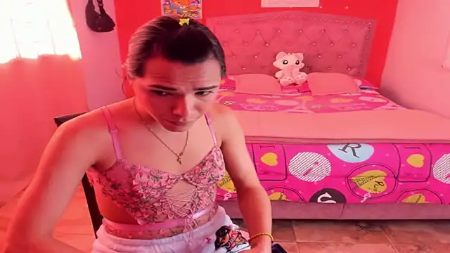 Sofia Hot Latina online show from 15, 7, 2026