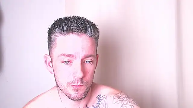 SkylarrGrey online show from 22, 3, 2026