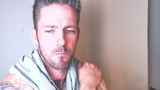 SkylarrGrey online show from 3, 4, 2026