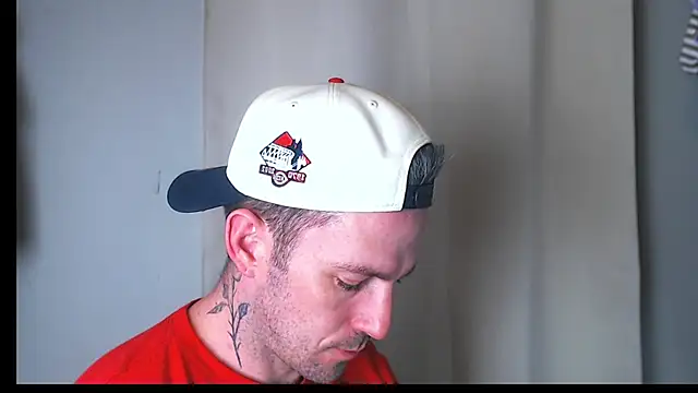 SkylarrGrey online show from 6, 4, 2026