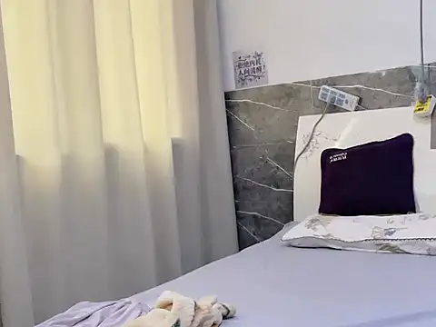 Snapshot of Qiuqiu-5880 chatting on 4, 4, 2026 Qiuqiu-5880 online show from 4, 4, 2026