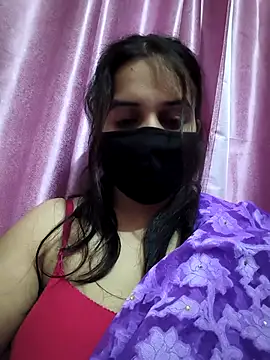 Snapshot of REENA-STRIP chatting on 28, 4, 2026 REENA-STRIP online show from 28, 4, 2026