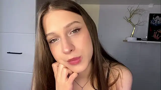 AssumingPail online show from 15, 4, 2026