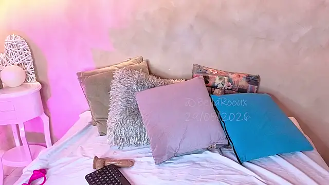 BellaRouxxx online show from 29, 5, 2026