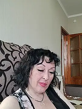 HelgaDennis online show from 30, 5, 2026