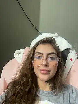 miiabellovic online show from 7, 6, 2026