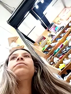 alanna6950 online show from 18, 6, 2026