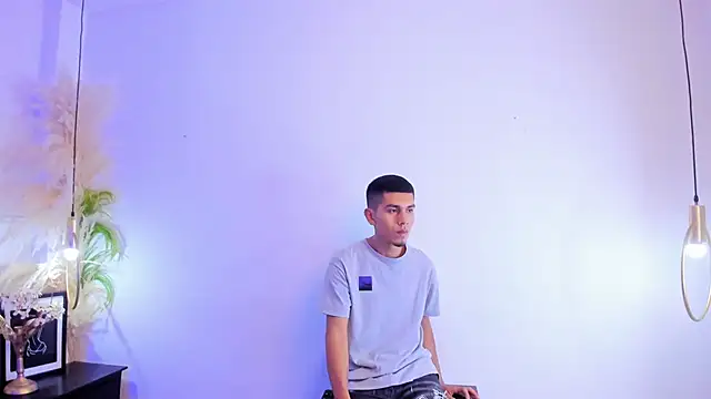your d0ll1 online show from 20, 4, 2026