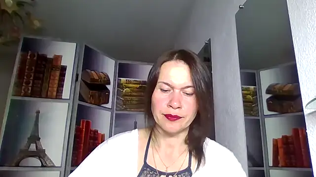 Selena Moo online show from 30, 3, 2026