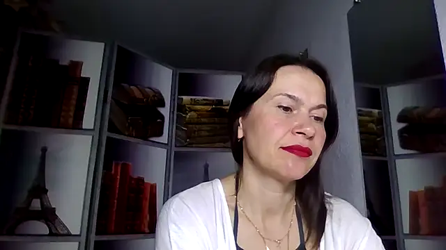 Selena Moo online show from 1, 4, 2026
