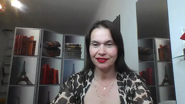Selena Moo online show from 30, 7, 2026