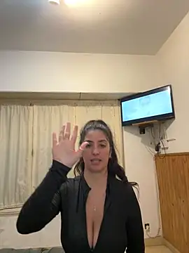 StefyStevis online show from 7, 4, 2026