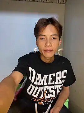 Nguyencuong1999 online show from 15, 6, 2026