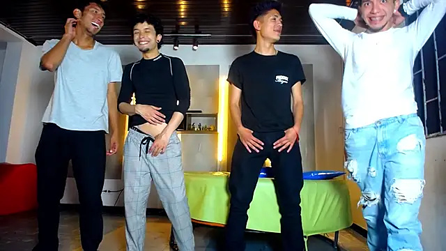 Snapshot of KOBAYASKYX chatting on 21, 3, 2026 KOBAYASKYX online show from 21, 3, 2026