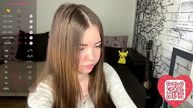 Snapshot of ElmiraDabato chatting on 13, 7, 2026 ElmiraDabato online show from 13, 7, 2026