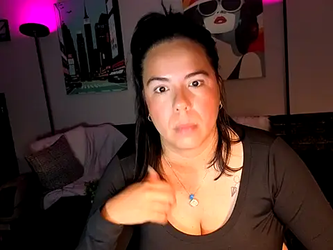 HannaJonns online show from 1, 5, 2026