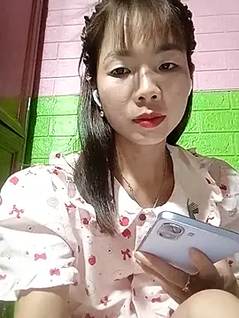 AmyLinee01 online show from 30, 5, 2026