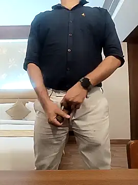 Daddyfuck34 online show from 5, 4, 2026