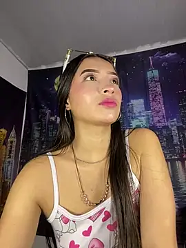 Itze Mua online show from 26, 3, 2026