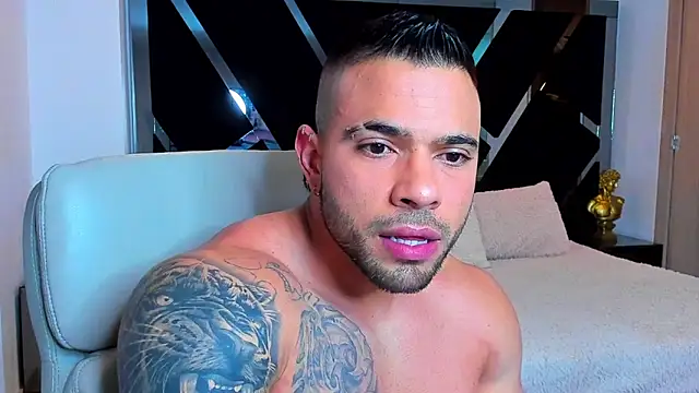 Raytorres online show from 12, 4, 2026