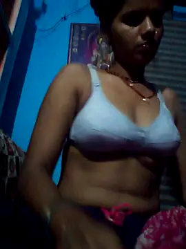 Raveena0990 online show from 19, 5, 2026